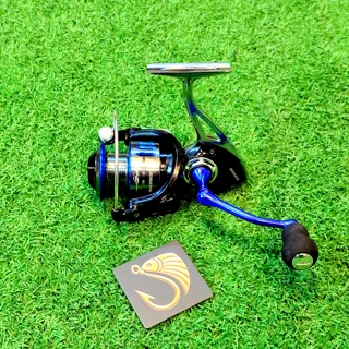 چرخ ماهیگیری برند GW مدل 3000